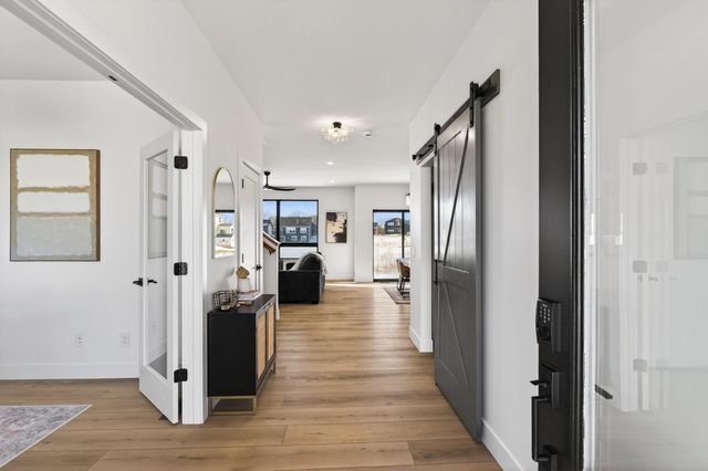 9933 14th Circle NE, Saint Michael, MN 55376