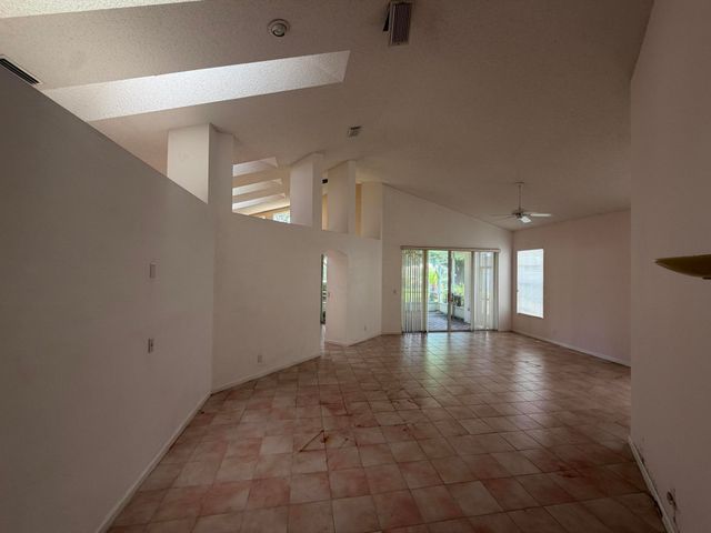 9106 Baybury Lane, West Palm Beach, FL 33411