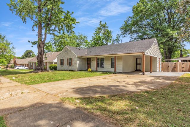 4890 FERNBROOK DR, Memphis, TN 38118