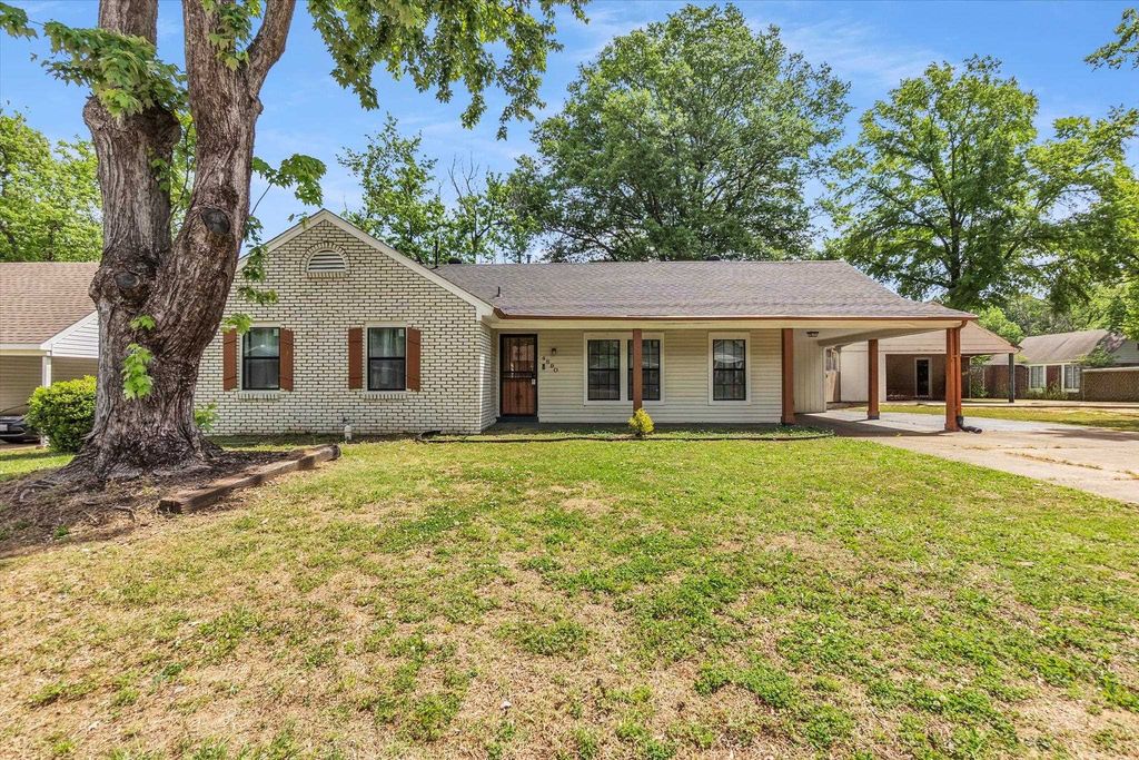 4890 FERNBROOK DR, Memphis, TN 38118