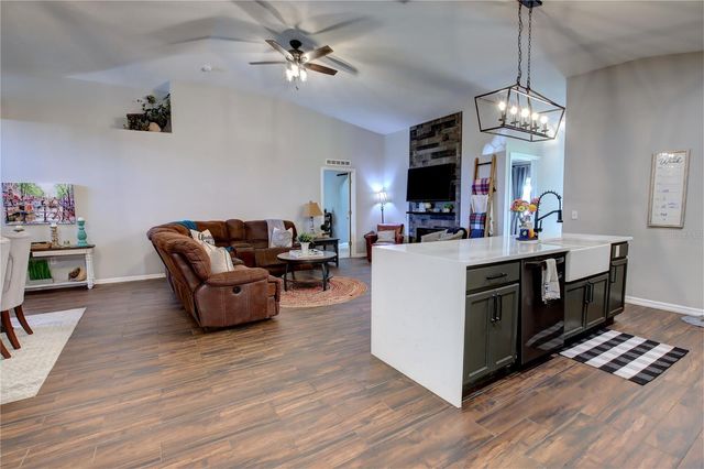 305 FAIRFIELD DRIVE, Sanford, FL 32771