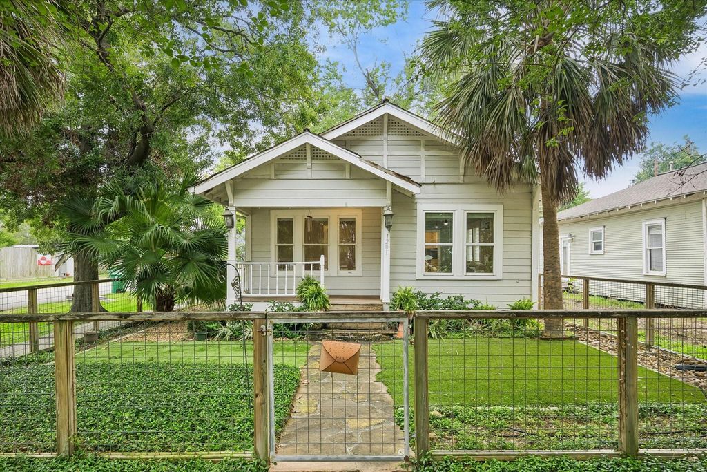1201 Tulane Street, Houston, TX 77008