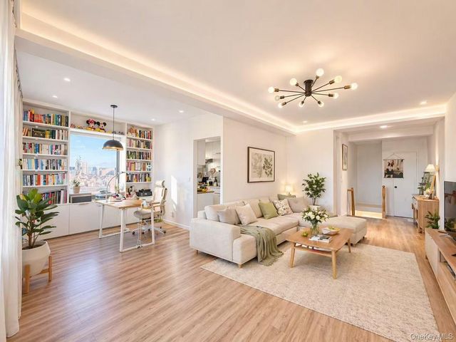 9972 66th Road 7B, Rego Park, NY 11374