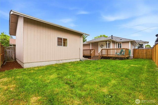 804 N 3rd Street, Renton, WA 98057