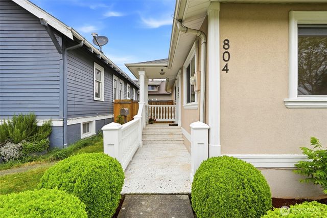 804 N 3rd Street, Renton, WA 98057
