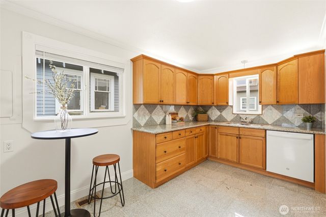 804 N 3rd Street, Renton, WA 98057