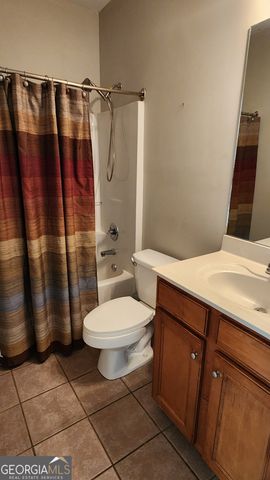 419 Long Shore Way, Newnan, GA 30265