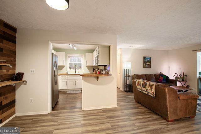 310 Natchez Trace, Atlanta, GA 30350