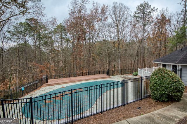 310 Natchez Trace, Atlanta, GA 30350