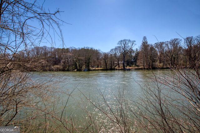 310 Natchez Trace, Atlanta, GA 30350