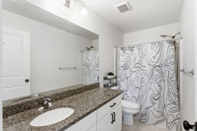 2126 W LYDIA LN, Syracuse, UT 84075