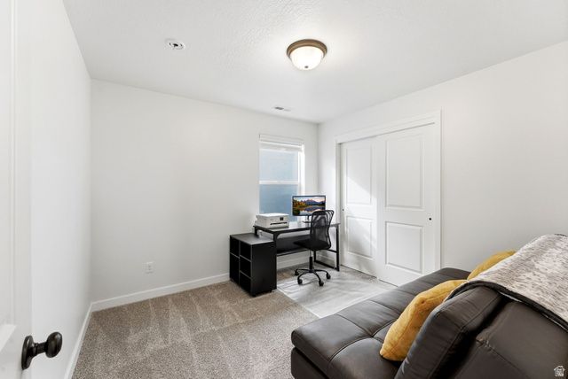 2126 W LYDIA LN, Syracuse, UT 84075