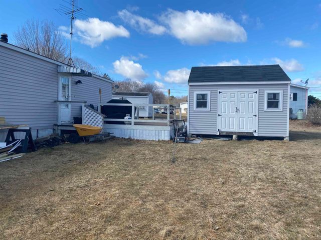 117 Whippooorwill Street, Seabrook, NH 03874