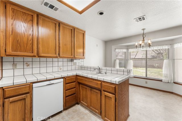 3766 W Avenue J14, Lancaster, CA 93536