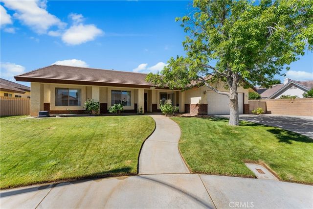 3766 W Avenue J14, Lancaster, CA 93536