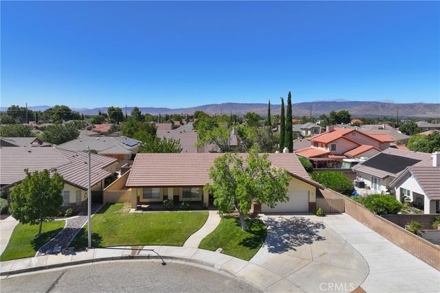 3766 W Avenue J14, Lancaster, CA 93536