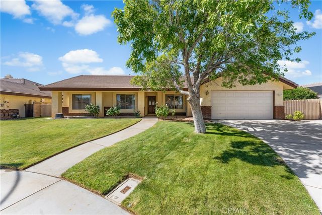 3766 W Avenue J14, Lancaster, CA 93536