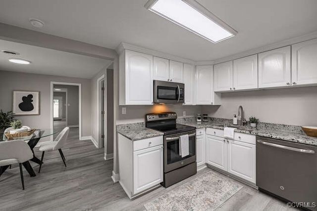 102 Hargrave Ave, Colonial Heights, VA 23834