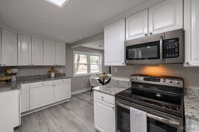 102 Hargrave Ave, Colonial Heights, VA 23834