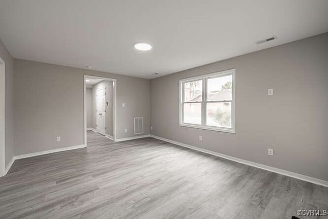 102 Hargrave Ave, Colonial Heights, VA 23834