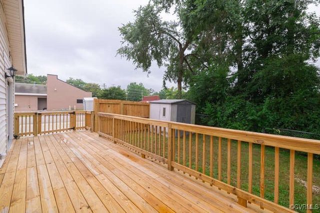102 Hargrave Ave, Colonial Heights, VA 23834