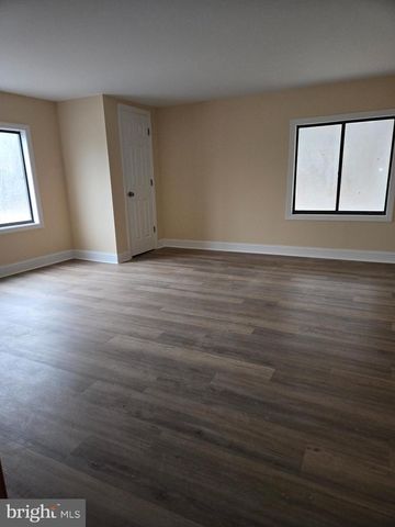 701 SILVER RUN RD, Millville, NJ 08332