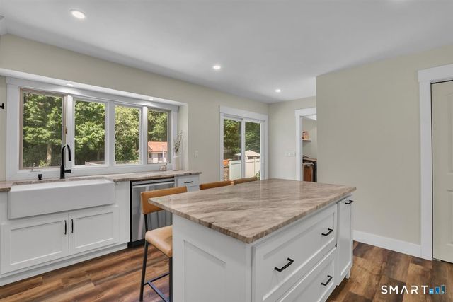 8 Catherine Drive, Prospect, CT 06712