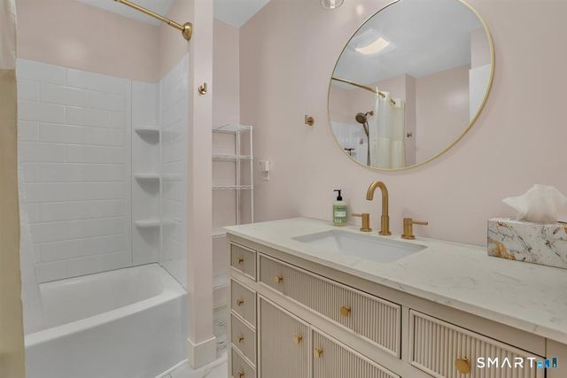 8 Catherine Drive, Prospect, CT 06712