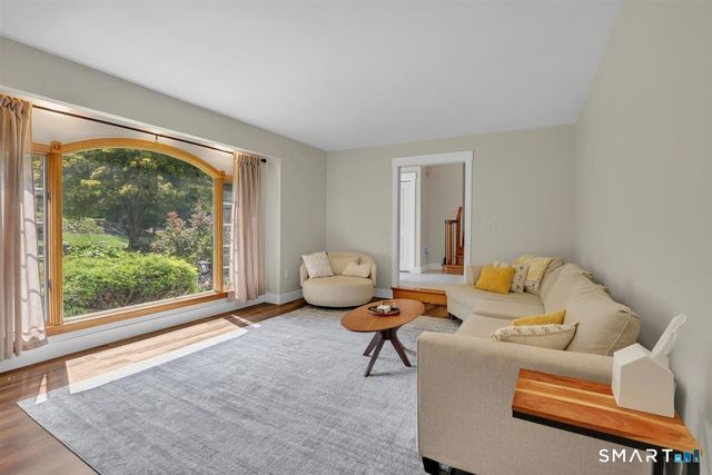 8 Catherine Drive, Prospect, CT 06712