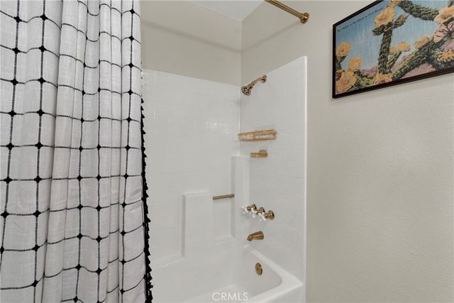 5260 W Palmer, Banning, CA 92220