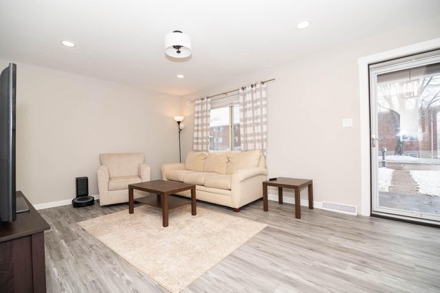 714 Sharon Drive, Taylor Mill, KY 41015