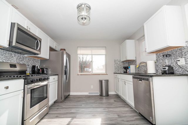 714 Sharon Drive, Taylor Mill, KY 41015