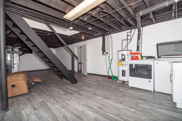 714 Sharon Drive, Taylor Mill, KY 41015