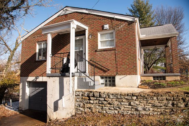 714 Sharon Drive, Taylor Mill, KY 41015