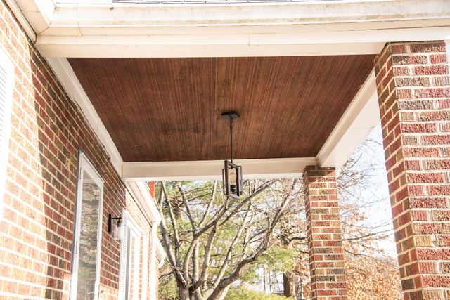 714 Sharon Drive, Taylor Mill, KY 41015