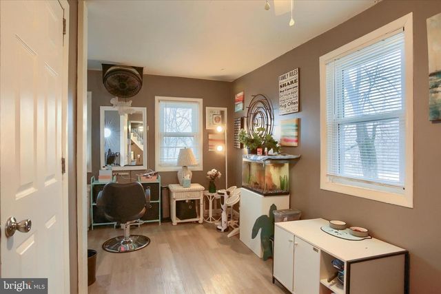 5605 CREEKVIEW RD, Mechanicsburg, PA 17050