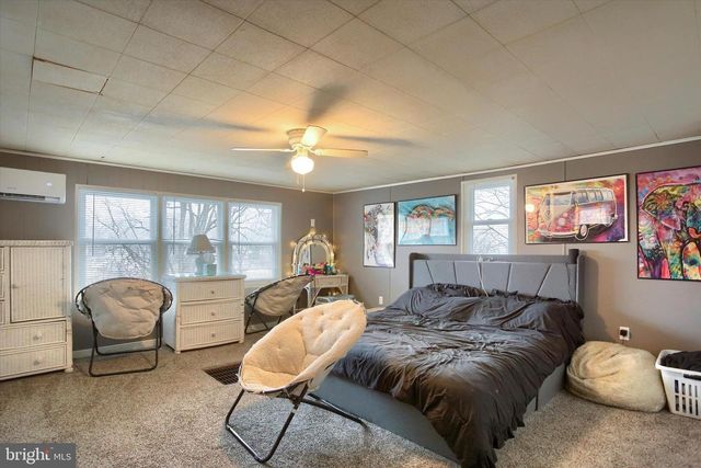 5605 CREEKVIEW RD, Mechanicsburg, PA 17050