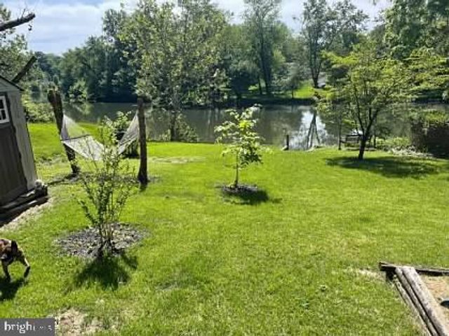 5605 CREEKVIEW RD, Mechanicsburg, PA 17050