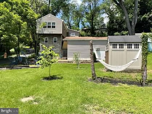 5605 CREEKVIEW RD, Mechanicsburg, PA 17050