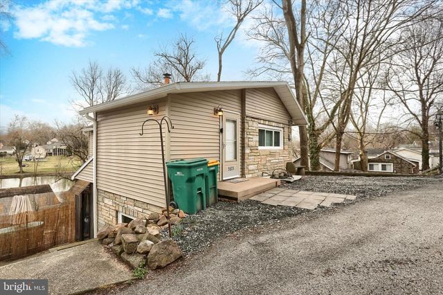 5605 CREEKVIEW RD, Mechanicsburg, PA 17050