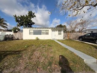 3620 SW 45th Ter 0, West Park, FL 33023