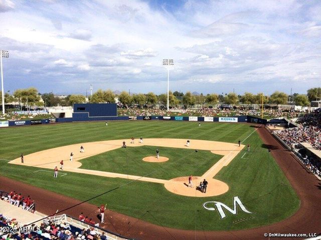 3810 N MARYVALE Parkway 1049, Phoenix, AZ 85031