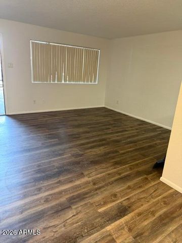 3810 N MARYVALE Parkway 1049, Phoenix, AZ 85031