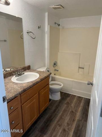 3810 N MARYVALE Parkway 1049, Phoenix, AZ 85031