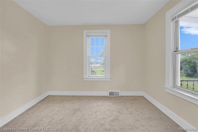 13484 Maine Street, Hamtramck, MI 48212