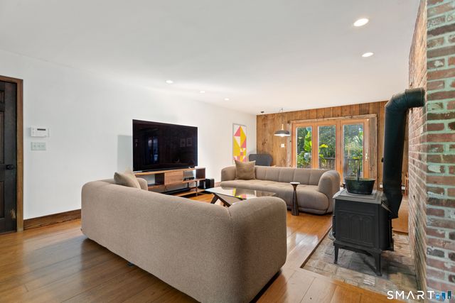 122 Millstone Road, Wilton, CT 06897