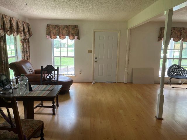 25019 W Holly Lane, Splendora, TX 77372