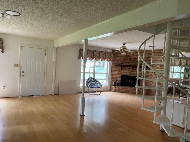 25019 W Holly Lane, Splendora, TX 77372
