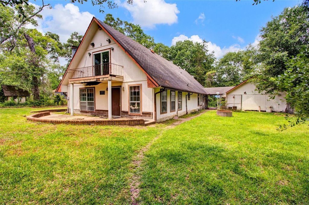25019 W Holly Lane, Splendora, TX 77372