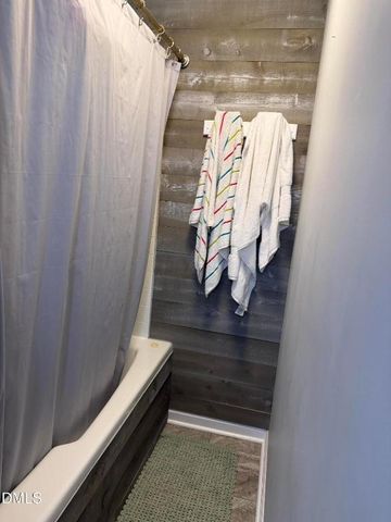 5559 Devils Racetrack Road, Four Oaks, NC 27524